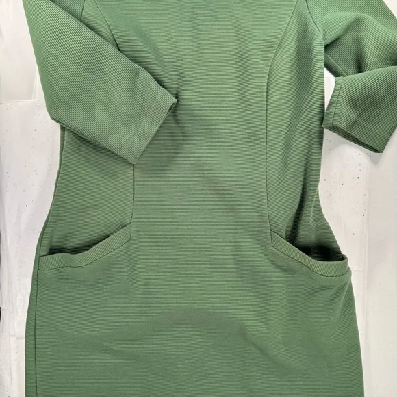 Boden Green Scoop-Neck Midi Shift Dress - Picture 3 of 6